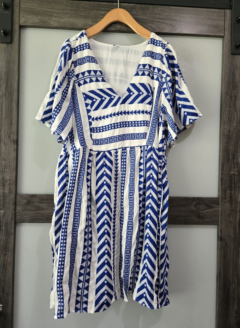 Old Navy Blue White Geometric Flutter Sleeve Mini Dress Large